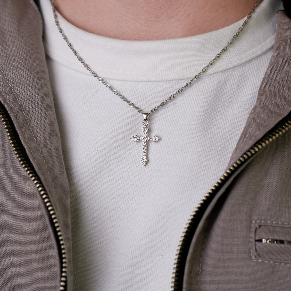 y2k silver diamond cross pendant necklace